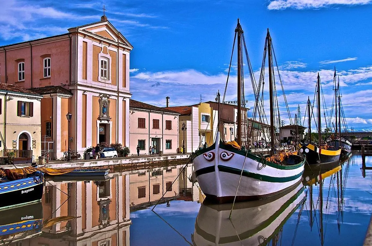 Hotel Ambasciata Cesenatico 3*,  Italien