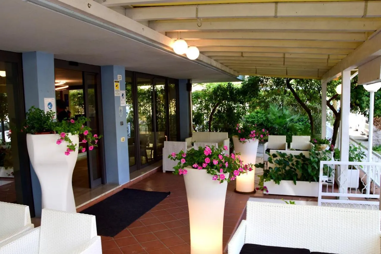 Hotel Ambasciata Cesenatico