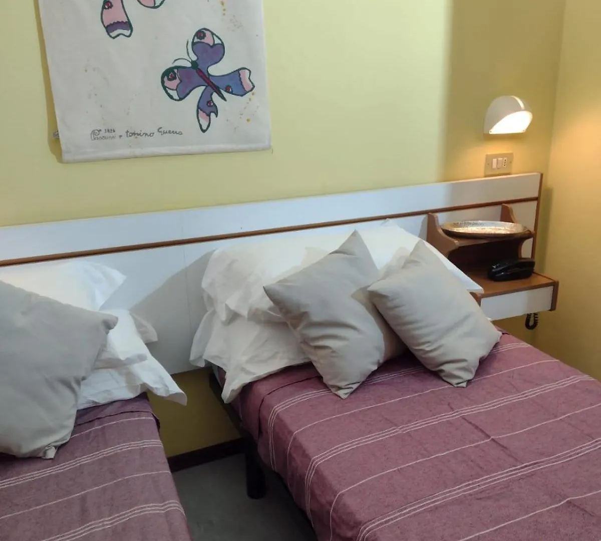 Hotel Ambasciata Cesenatico Italien